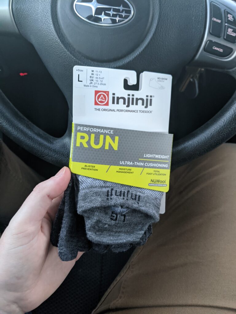 injinji toe socks