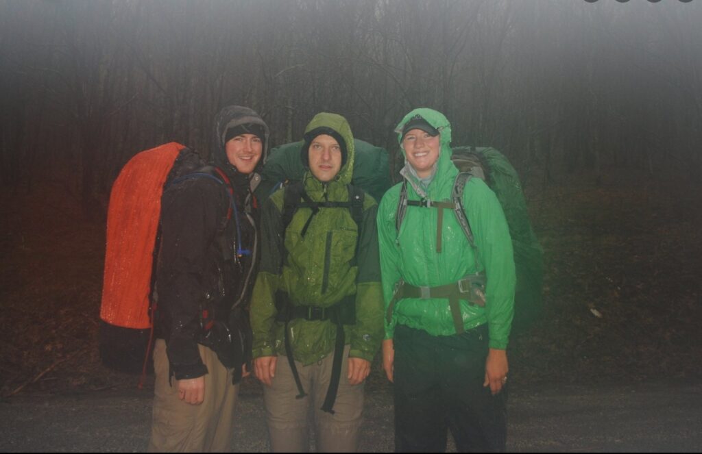 What to wear when hiking in the rain